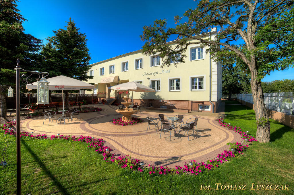Hotel Kaprys Świdnik Exterior photo